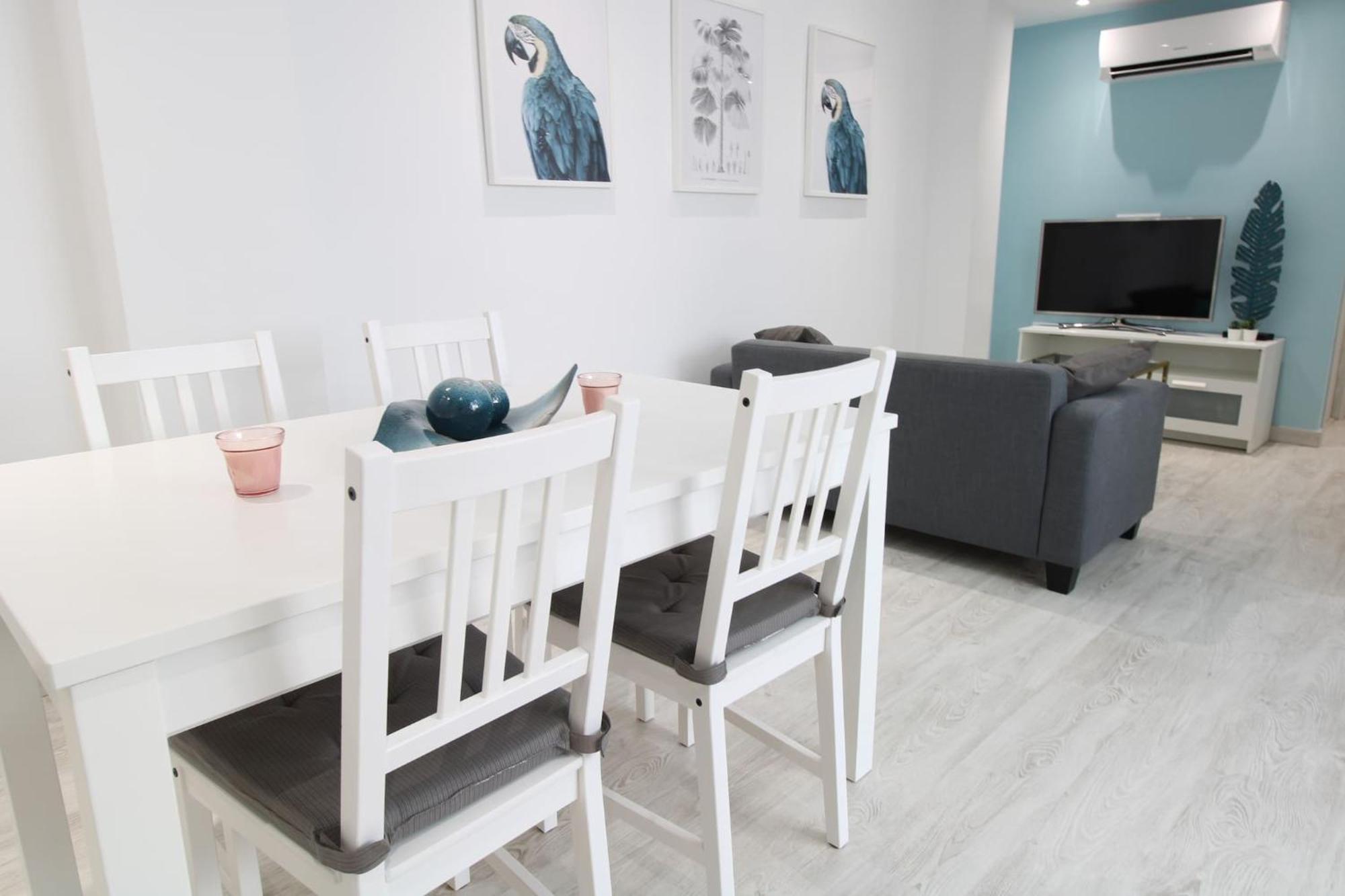 Appartamento Apartamento en la playa a un paso de la casa museo Blasco Ibáñez Valenza Esterno foto