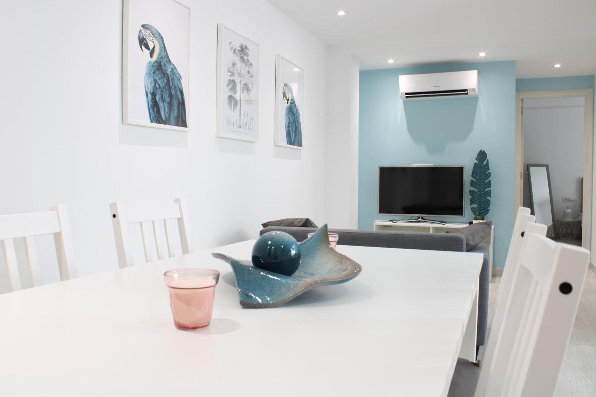 Appartamento Apartamento en la playa a un paso de la casa museo Blasco Ibáñez Valenza Esterno foto